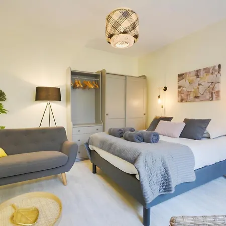 Le Bailly Apartmán *