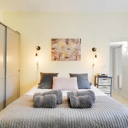 Le Bailly Apartment *