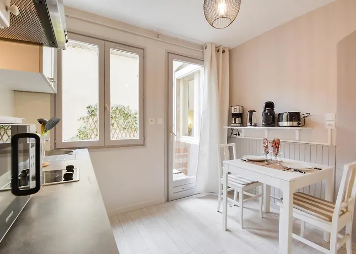 Le Bailly Apartmán *