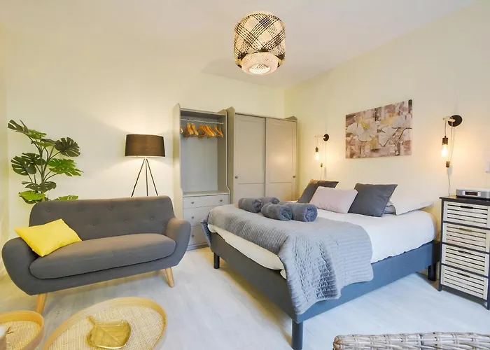 Le Bailly Apartmán *